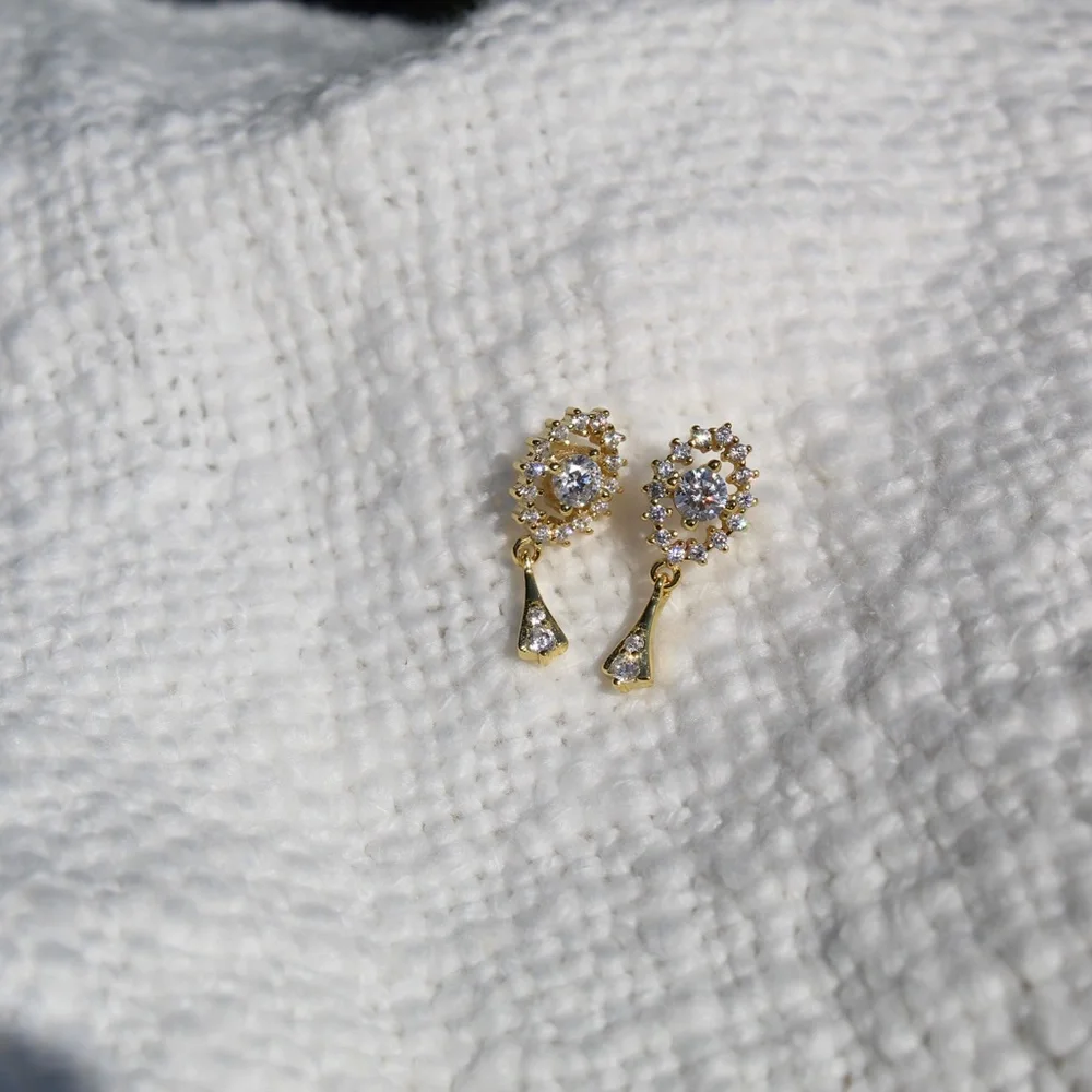 Sterling Silver Gold Oval Tassel Stud Earrings - Picture 7 of 11